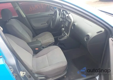 2003 Toyota Matrix Standard from USA, damaged, VIN 2T1KR32E23C037540